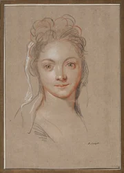 Giovane donna di fronte
