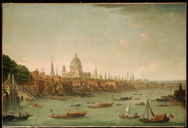 Vista panoramica della città di Londra dal Tamigi vicino alla Water Gate di Somerset House