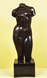 Venere; Torso di Venere, c.1920