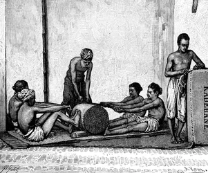 Imballaggio di cannella, India, 1895