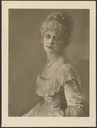 Una signora all
