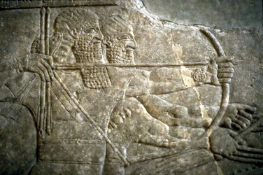 Re Ashurnasirpal II durante una caccia al leone reale, 650-620 a.C.