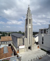 Veduta generale della chiesa Notre Dame de Le Raincy (Seine saint Denis) 1923 (foto)