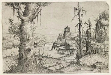 Grande albero e castello su un lago