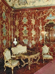 La Sala dei Milioni, rivestita di legno di fico intarsiato con miniature persiane e decorata con ornamenti dorati, Castello di Schönbrunn, Vienna