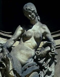 (dettaglio) da una scultura di una ninfa