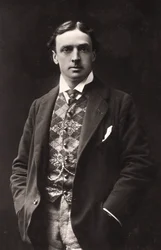 John Martin-Harvey 1863-1944, attore inglese, inizio XX secolo