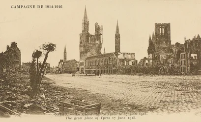 La Grand Place, Ypres, 27 giugno 1915