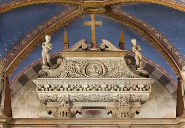 Cripta, Arca dei Santi Marcellino e Pietro Esorcista, Sarcofago con statue di San Marcellino e San Pietro Esorcista, Benedetto Briosco 1506-08