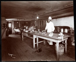 Chef in cucina al Janer