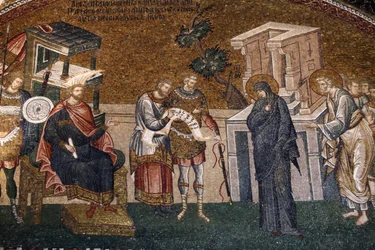 Maria e Giuseppe davanti a Cyremius per la registrazione del censimento, con una guardia, uno scriba e un ufficiale, c. XIV secolo