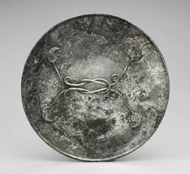 Specchio con manico a forma di nodo di Eracle, c.280-400