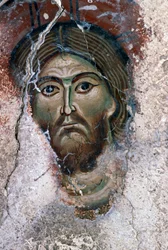 Volto di Cristo, dettaglio di un affresco nella chiesa di Agios Georgios, Mourne, Creta, Grecia (foto)