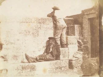 Due giovani uomini che riposano su un molo, fine 1840s