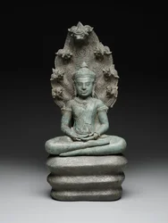 Buddha Muchalinda, fine XII-inizio XIII secolo