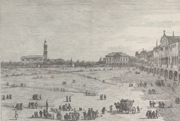 Prà della Valle: la metà destra della piazza di Prà della Valle a Padova, con il Col...