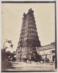 Portale occidentale (Gopuram) del Tempio Minakshi Sundareshvara, Madurai