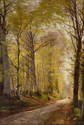 Un sentiero nel bosco con pastori e bestiame