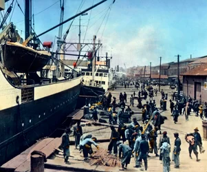 Giappone, prefettura di Kanagawa, regione di Kanto, il porto di Yokohama, circa 1920