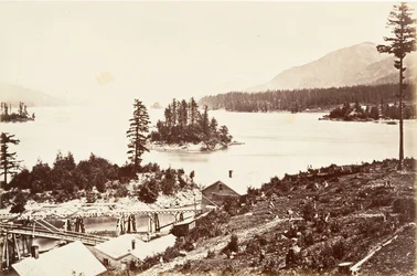Isole nelle Cascate Superiori, Oregon