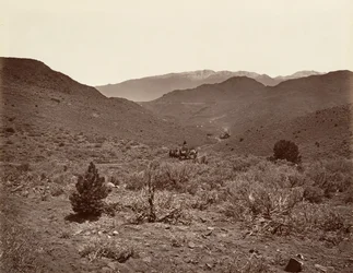 Strada del tunnel di Sutro verso Virginia City, 1875, stampato ca. 1876