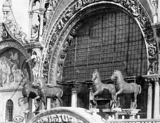 I cavalli della Basilica di San Marco a Venezia - fotografia di C. Naya