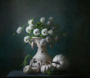 Elegante natura morta autunnale