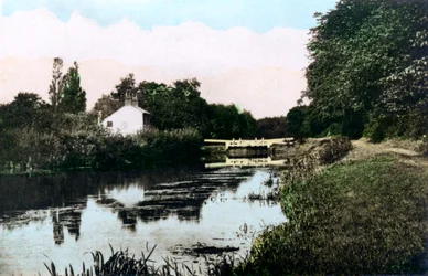Sonning Lock sul fiume Tamigi, Berkshire