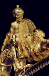 Fibula di guerriero La Tène di grande importanza, dettaglio