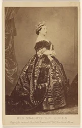 Sua Maestà la Regina.