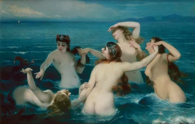 Sirene che giocano nel mare