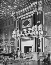 Un camino nella lunga galleria