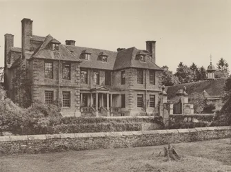 Groombridge Place, Sussex, la Facciata Ovest