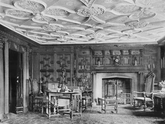 Lato nord, Long Library