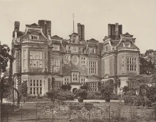 Swateley Hall, Uxbridge, il Fronte del Giardino