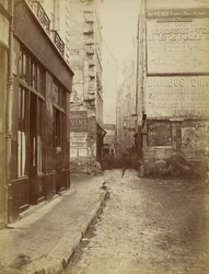 Rue Tirechappe, veduta presa da Rue Saint-Honoré