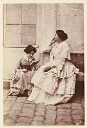 Donne in un cortile