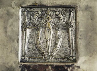 Bassorilievo, dettaglio della decorazione del camino, camera da letto di Charles Rennie Mackintosh, Regno Unito, XX secolo