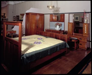 Suite da letto per la camera degli ospiti a 78 Derngate, Northampton, prodotta da W. J. Bassett-Lowke, 1917