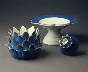 Zuppiera a forma di verdura con coperchio e tazza, Periodo Jiaqing (1796-1820) c.1800