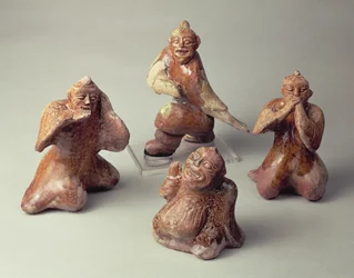 Gruppo di quattro intrattenitori in ceramica cinese antica, artefatto tombale, Dinastia Han, 25-220 d.C.