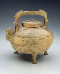 Bollitore in ceramica smaltata, periodo degli Stati Combattenti, 1027-220 a.C.