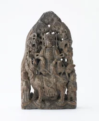 Piccola tavoletta in pietra saponaria, con rilievo traforato di Manjusri su leone, Periodo delle Divisioni, 543 d.C.