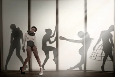 Danzatrice tra le ombre