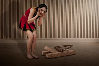 La trappola della cheerleader spaventata