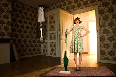 Faccende domestiche surreali