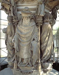 Zaccaria. La base del Pozzo di Mosè (scultura)