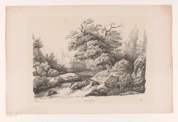 Paesaggio roccioso con ruscello