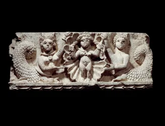 Arte copta: La nascita di Venere (Afrodite). Rilievo in calcare dall