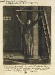 John Gerard, un prete gesuita inglese, sospeso da catene sul muro della prigione nella Torre di Londra